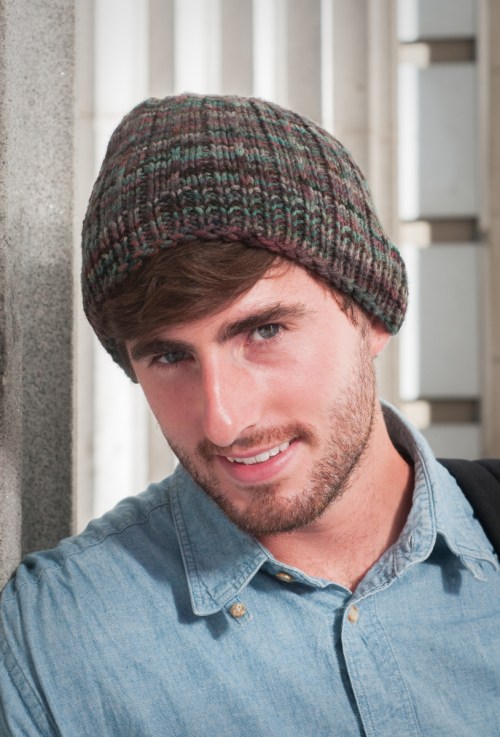 Hey girl, let's make beautiful hats together.