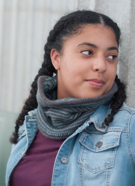 Gyre cowl, striped lining out | thecusserknits.com
