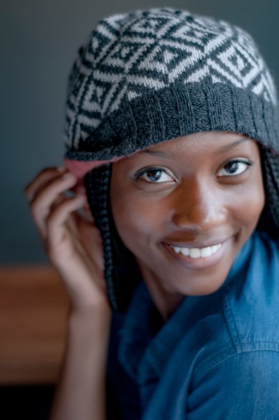 Contrariwise w contrasting hem | thecusserknits.com