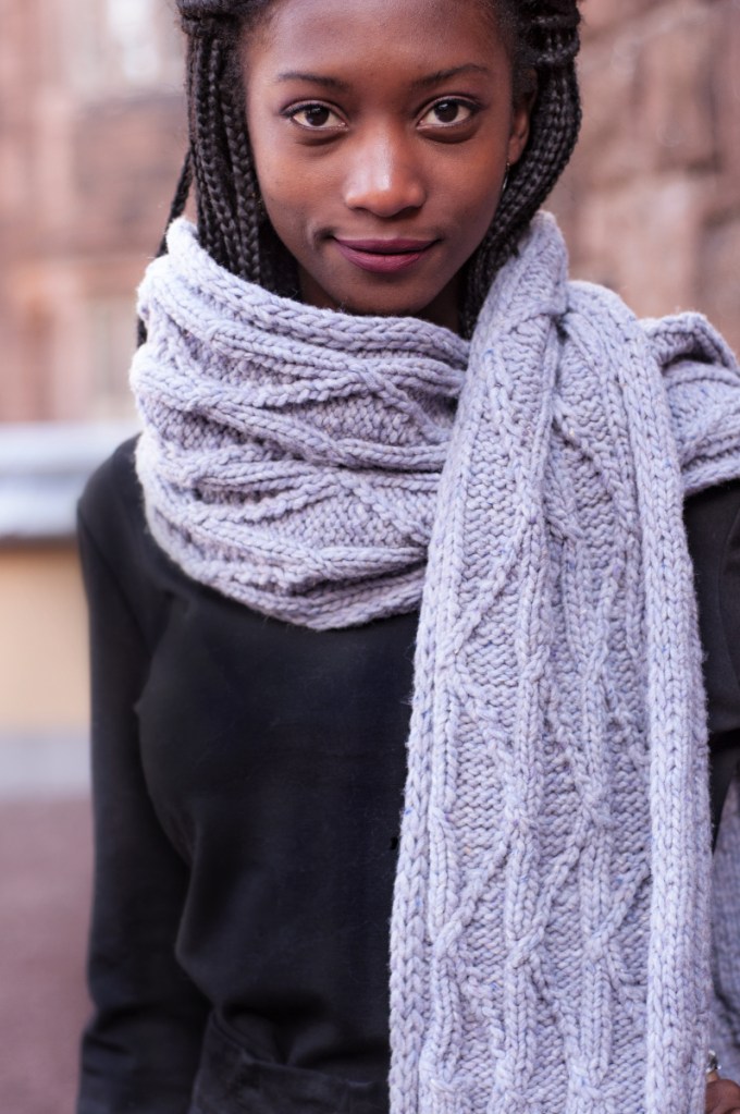 Meltwater Scarf 1 | thecusserknits.com