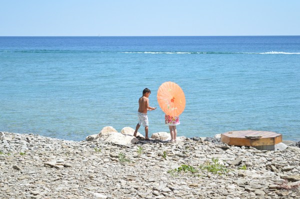 A and G on the beach