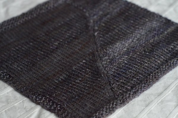 Fauxtarsia Wave Swatch in Malabrigo Lace (Pearl Ten) and Malabrigo Silkpaca (Zarzamora)