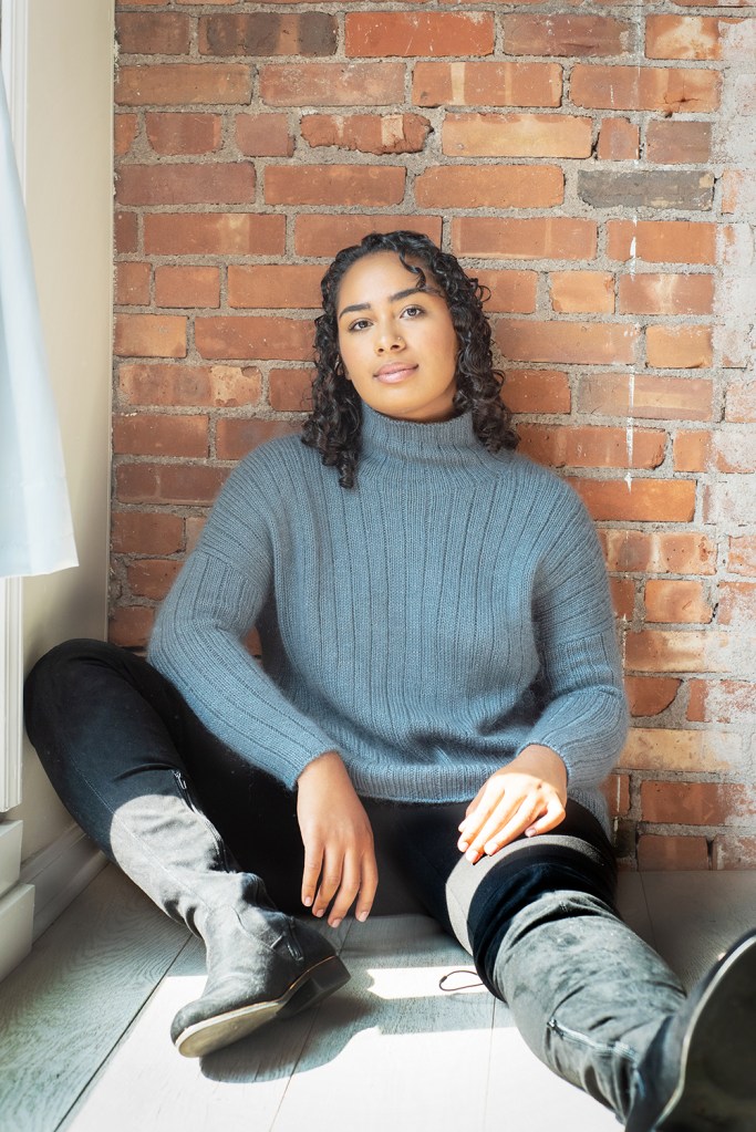 Maple Bay front view, model sitting.